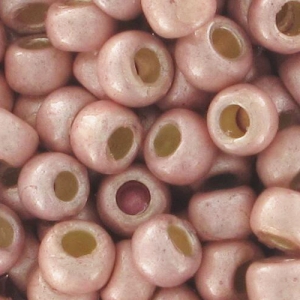 Rocaille Toho 11/0 TO11RPF552F - PF Galvanized Peach Coral Mat