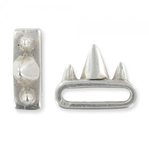 Passante spike 6x17 mm argentato antico x1