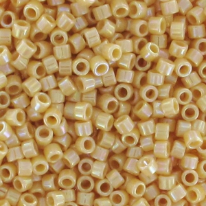 Miyuki Delica 11/0 DB1571 - Opaque Pear AB x8g