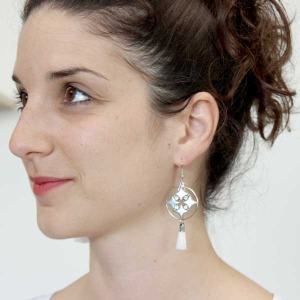 Orecchini fai-da-te facili con perline in vetro con perle Star