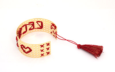 bracelet ajour&eacute; pr&eacute;nom tiss&eacute; 05