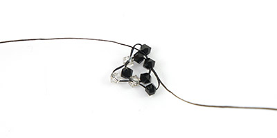 Bracciale bangle tubolare Swarovski toupies weaving peyote : Tappa 2