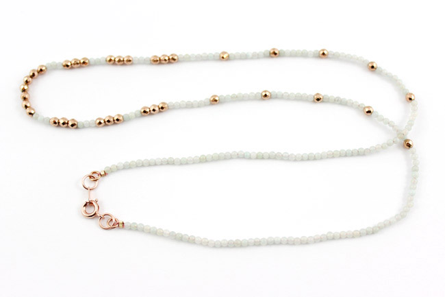 Impilabile collane d'oro rosa e ematite Amazzonite : Tappa 3 Impilabile collane d'oro rosa e ematite Amazzonite : Tappa 3