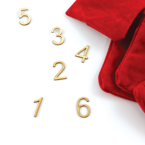 Fabriquer son calendrier de l'avent DIY suspendu Fabriquer son calendrier de l'avent DIY suspendu