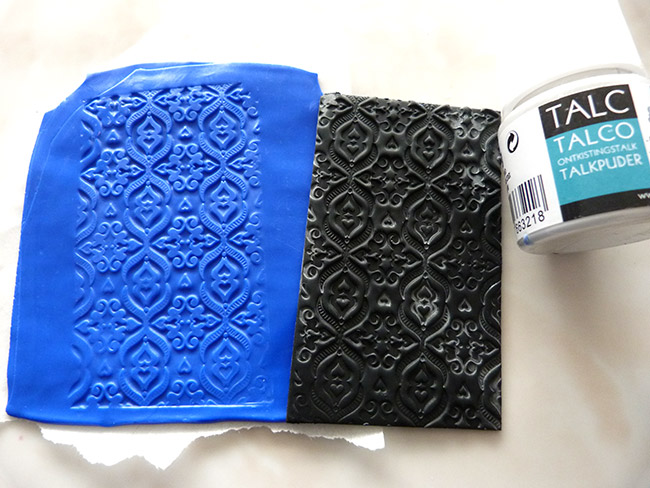 Orecchini in argilla polimerica imitazione ceramica : Tappa 2