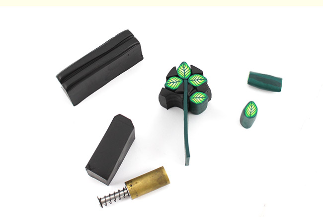 Realizzare una foglia di anatra in argilla Fimo : Tappa 12