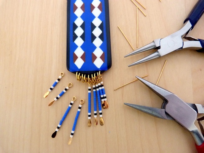 orecchini ad anello, collana-modello-geometrica-etnico-montaggio-03