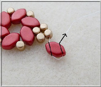 Fai da te Pia Parure Paros e Minos Glass Parure di Puca : Tappa 8