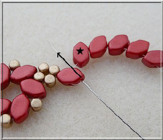 Fai da te Pia Parure Paros e Minos Glass Parure di Puca : Tappa 10