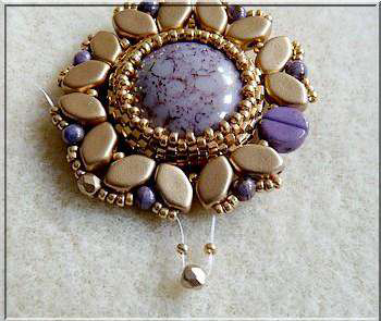 Pendentif collier DIY Mafate en perles de verre Paros et Kos par Pucas