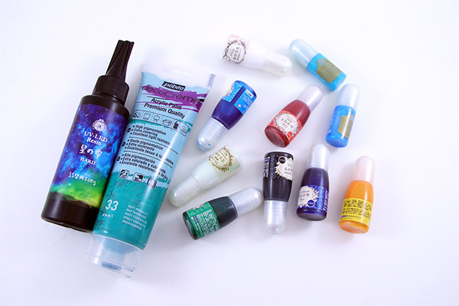 Comment colorer la résine uv