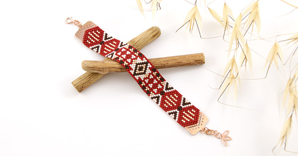 Bracciale in Miyuki terracotta e rosa dorata con punte di tessitura