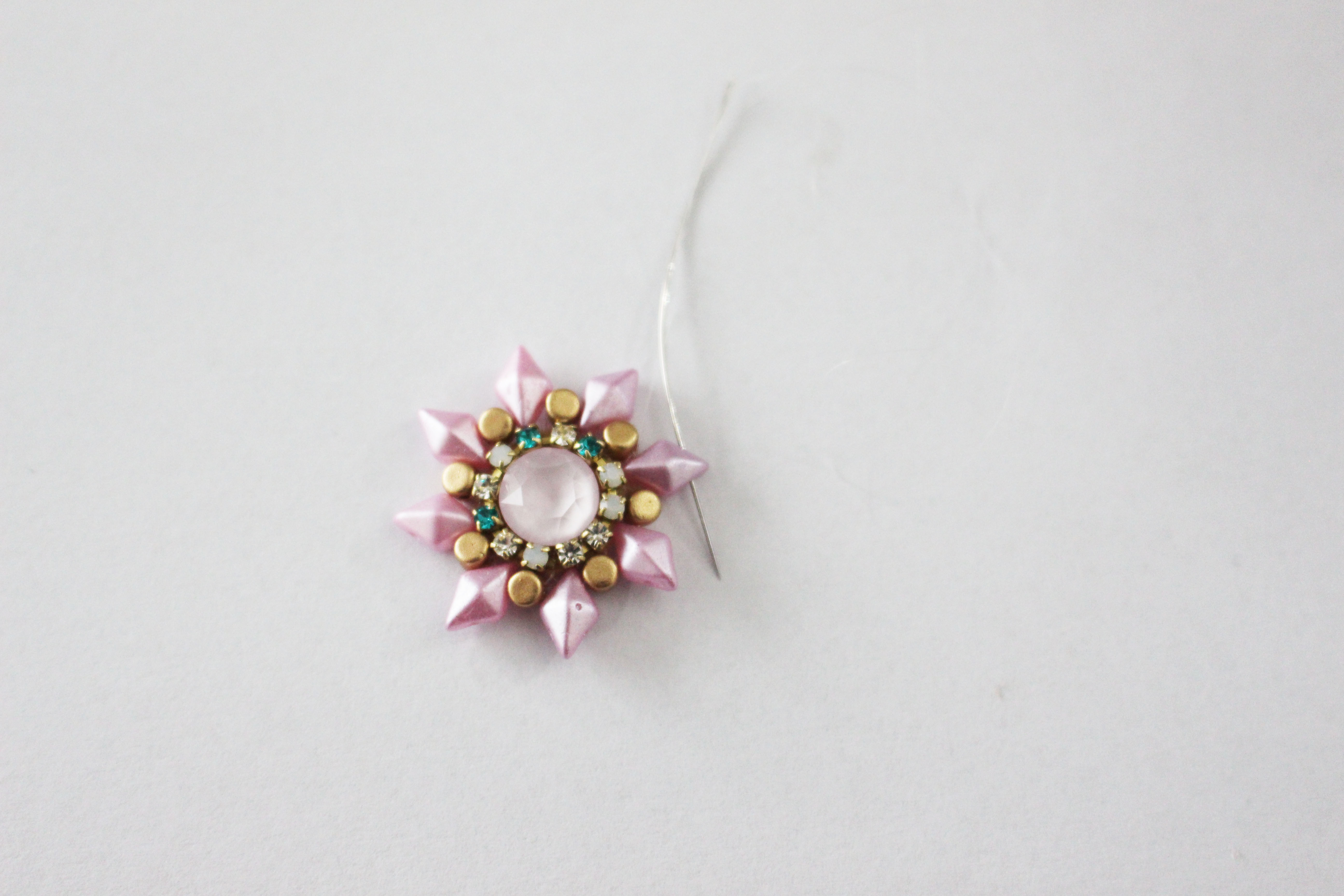 Tutoriel_boucles_oreilles_perles_verre_glassbeads_diamonduo_minos_superduo