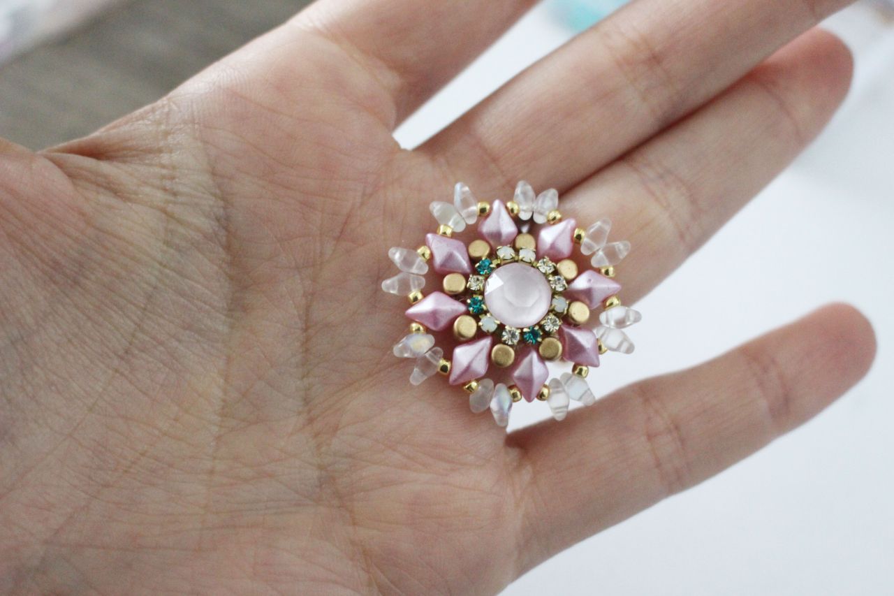 Tutoriel_boucles_oreilles_perles_verre_glassbeads_diamonduo_minos_superduo