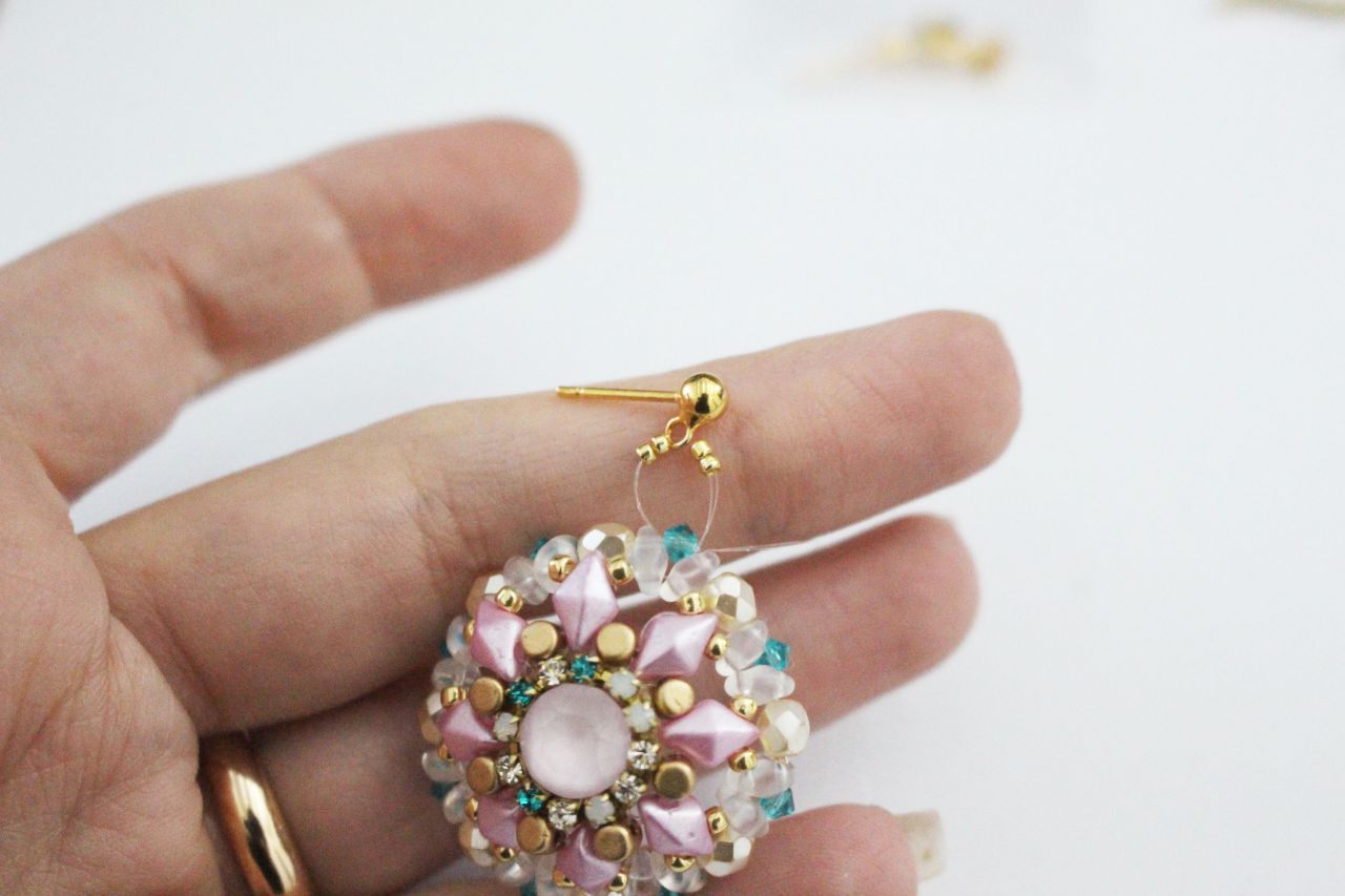 Tutoriel_boucles_oreilles_perles_verre_glassbeads_diamonduo_minos_superduo