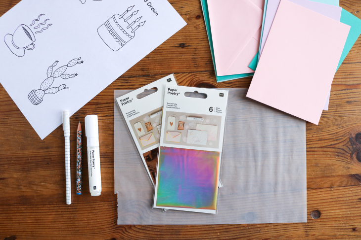 tutoriel-fabriquer-cartes-feuilles-transfert-metallisees-materiel