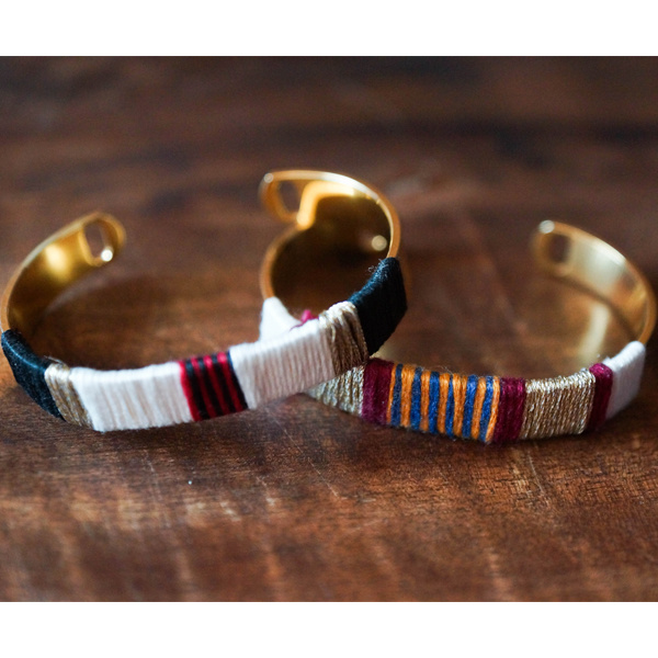 Braccialetto rigido decorato Braccialetto rigido decorato