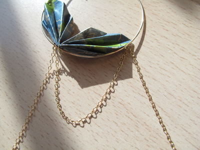 Orecchini Jungle Origami : Tappa 13 Orecchini Jungle Origami : Tappa 13