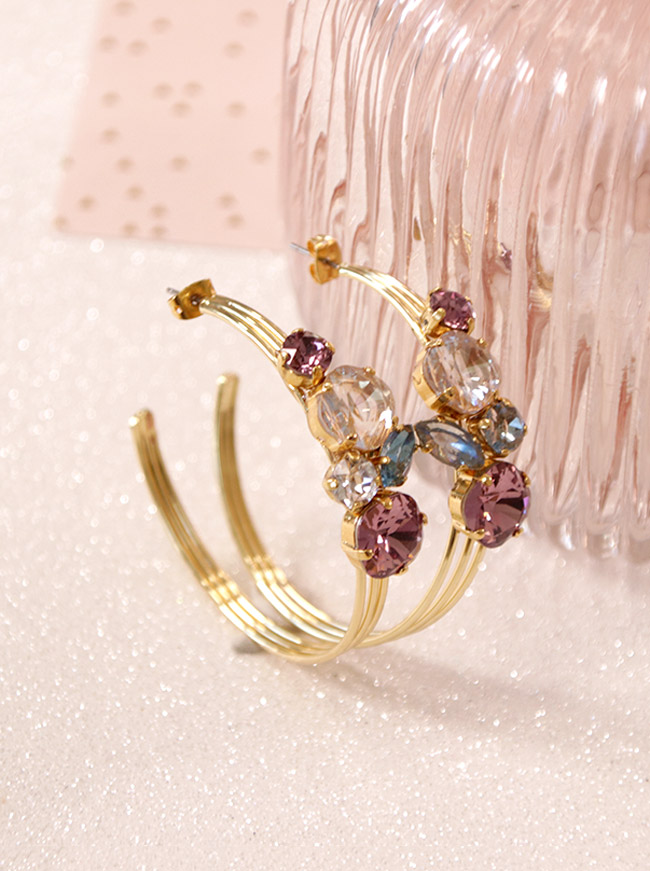 Schema Orecchini a cerchio con cristalli Swarovski fissaggio in resina UV