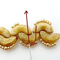 Step 6 - Bracciale For You in perle di vetro di Puca