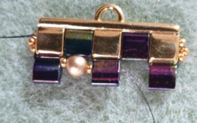 Bracciale polsino multirow in perline di Tila, perline rotonde in vetro ceco e perline 15 : Tappa 9