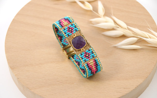 Bracciale intrecciato Miyuki e fili lucidi finali in pietra ametista