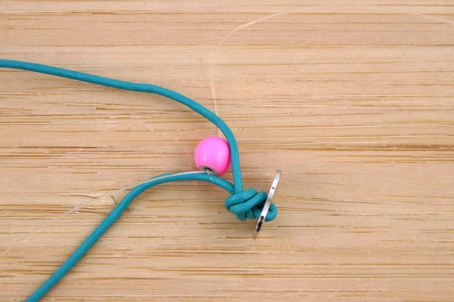 Passaggio 2: braccialetto-avvolgente-multicolore-2-giri-bambino