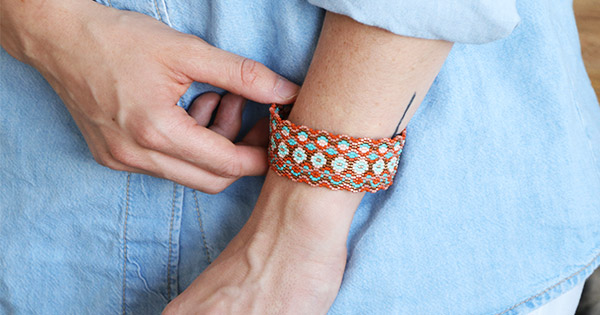 Bracciale fai-da-te braccialetto doppio peyote circolare in terracotta Bracciale fai-da-te braccialetto doppio peyote circolare in terracotta