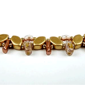 passaggio 6 - Collana di perle di vetro Patty Piros Puca