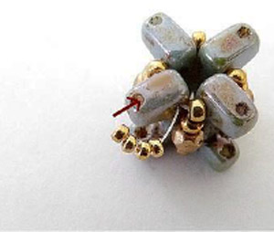 Step 11 - Collana di perle fai-da-te Talia Puca