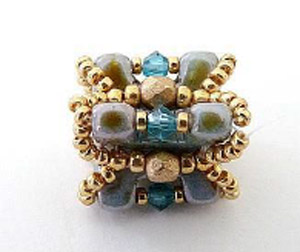 Passo 17 - Collana di perle fai-da-te Talia Puca