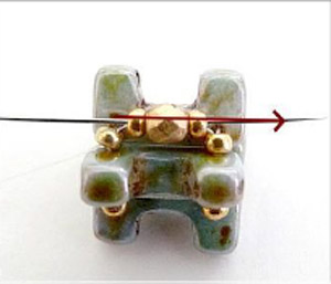 Step 7- Collana fai-da-te perline Talia Puca