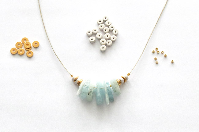 Raffinata collana di acquamarina e macramè : Tappa 2