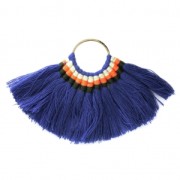 Pendente ventaglio con pompon in cotone 80x55 mm Blu/dorato x1|raw }}