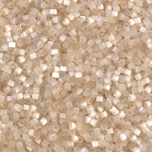 Miyuki Delica 11/0 DB0673 - Satin di seta avorio antico x 100 g