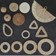 Triangle en rattan 32 mm per creazioni DIY x1