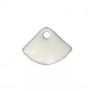Ciondoli forma ventaglio in metallo e resina epossidica 7x10 mm Bianco x6