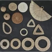 Ciondolo rotondo in rattan da 42 mm per la creazione di gioielli fai da te x1