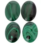 Cabochon ovale mm. 40x30 Malachite
