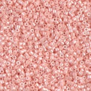 Miyuki Delica 11/0 DB1533-1 - Opaco Light Salmon Ceylon x8 g
