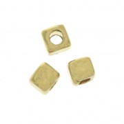 Cubi 3 mm colore: Dorato con oro fino x10|raw }}