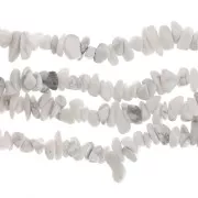 Perle di chips Howlite (Imitation) 8 - 11 mm x cm. 80