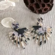 Pendente geometrico sole in plexiglas 50x47mm maculato Beige/Nero x1