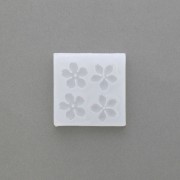 Stampo in silicone per resina d'inclusione  48x48 mm - Fiori di ciliegio x1