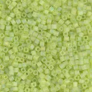 Cubi Miyuki mm. 1.8 SB18-0143FR - Tr Chartreuse Mat AB x10g