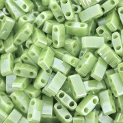Miyuki Half Tila Beads 5x2.3x1.9mm HTL-0439 - Opaco Chartreuse Luster x10g|raw }}