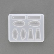 Stampo silicone per realizzare dei mini pendenti in resina 68.5x53x7 mm x1