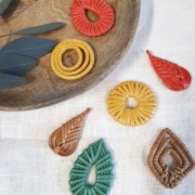 Pendente 3 anellox in legno intrecciato 42 mm - Giallo effetto madreperla x1