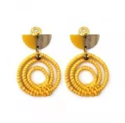 Pendente goccia in legno intrecciato 47x23 mm - Giallo effetto madreperla x1