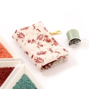 Bottone a coda in metallo-poliestere tinto-Atelier Brunette Jewel 9mm Tangerino x1